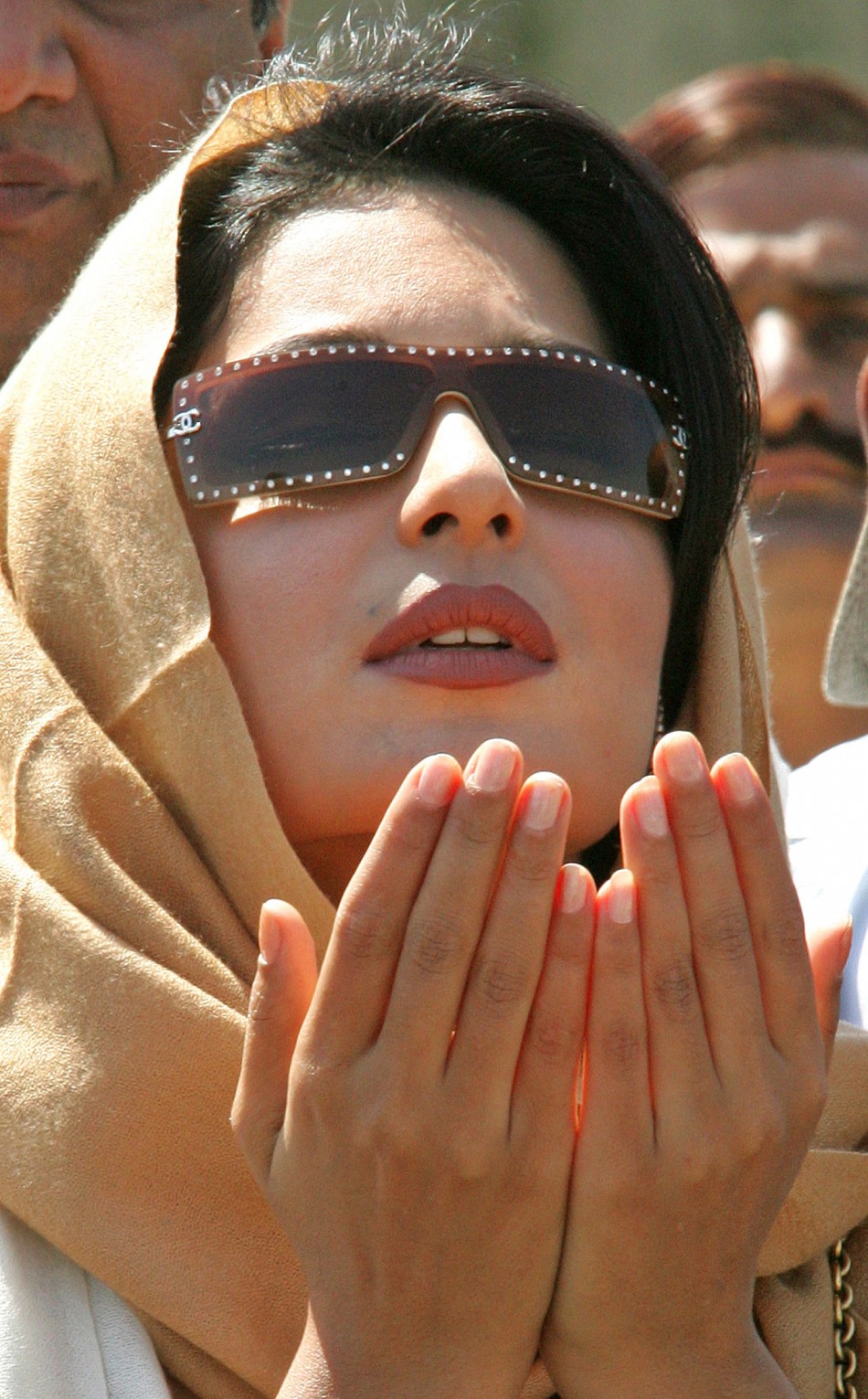 Pakistani Actress Meeras Sex Video Court Orders Fia To Investigate ‘clip 2251